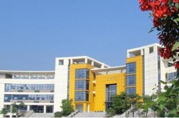 溫州東甌外經(jīng)貿(mào)職業(yè)學校 培養(yǎng)未來軟件開發(fā)精英的搖籃